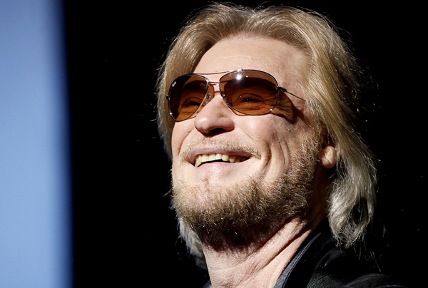 DARYL HALL